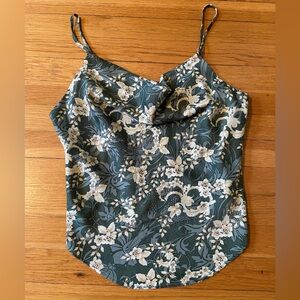 Urban Outfitters Women’s Silky Cowl Neck Tank Large